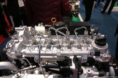 裝配玉柴國六發動機，東風御風V9客貨兩用車全方位解析